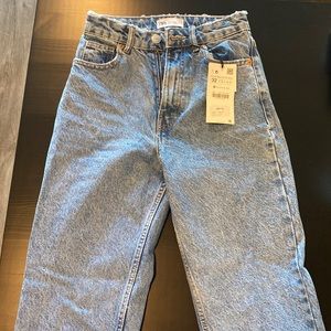 Brand New Zara Jean!